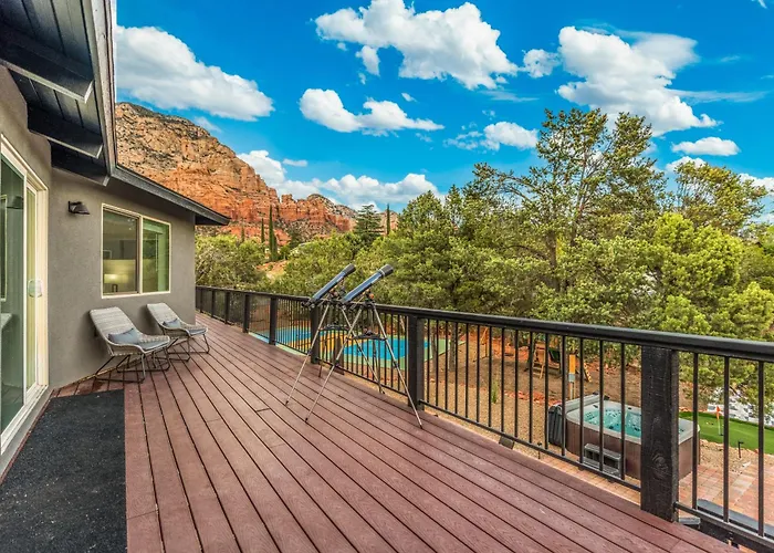 Stunning Red Rock Views | Pickleball, Pool, Hot Tub & Theater * Sedona